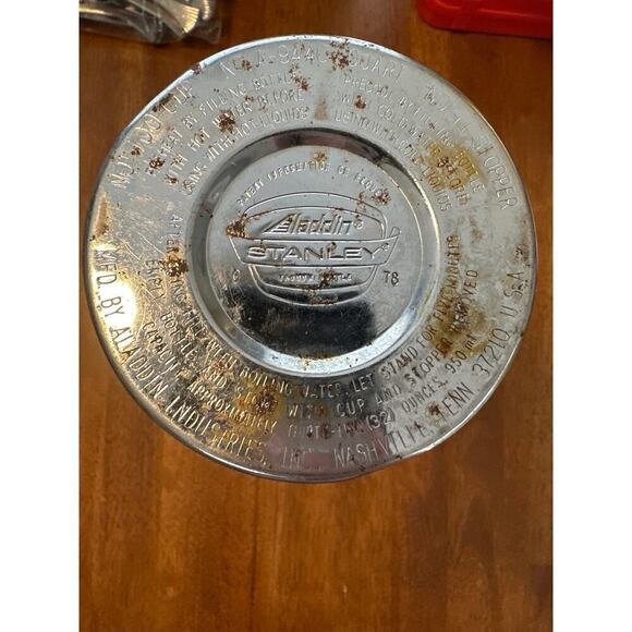 Vintage Aladdin Stanley A-944DH quart green steel thermos - Picture 3 of 6